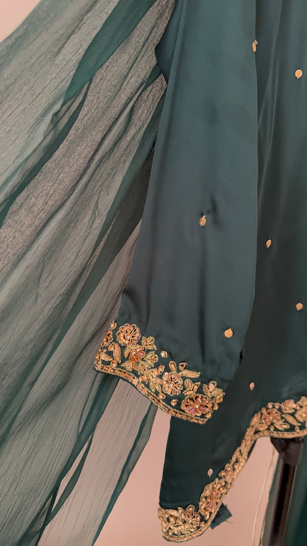 SUNEHRI - Emerald