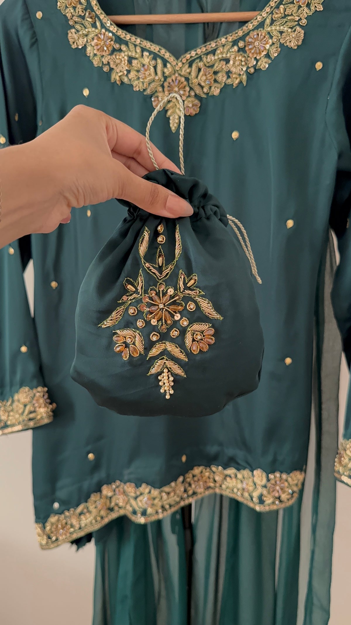 SUNEHRI - Emerald
