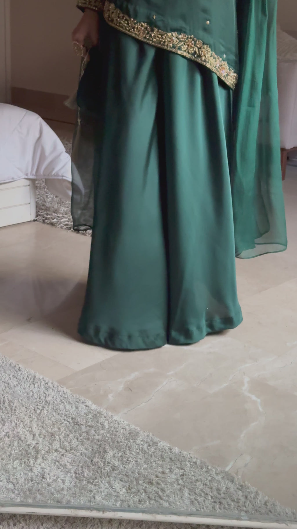 SUNEHRI - Emerald