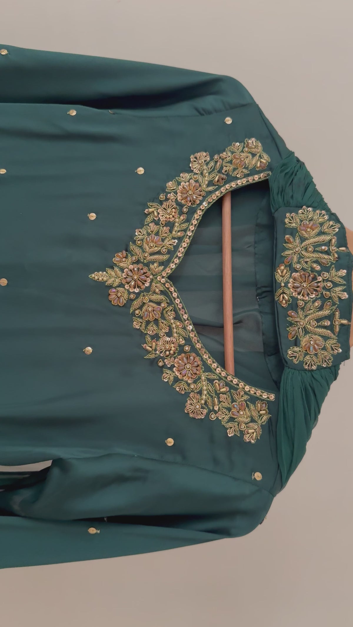 SUNEHRI - Emerald